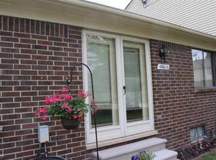 48610 Sugarbush Rd, Chesterfield, MI 48047