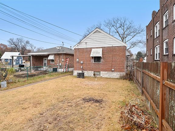 5th image of 5407 Christy Ave