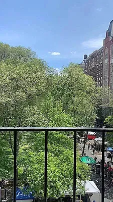 Rented by City Stop Realty | media 7