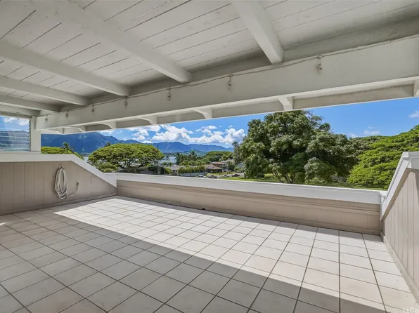 44-173 Laha St #2101, Kaneohe, HI 96744