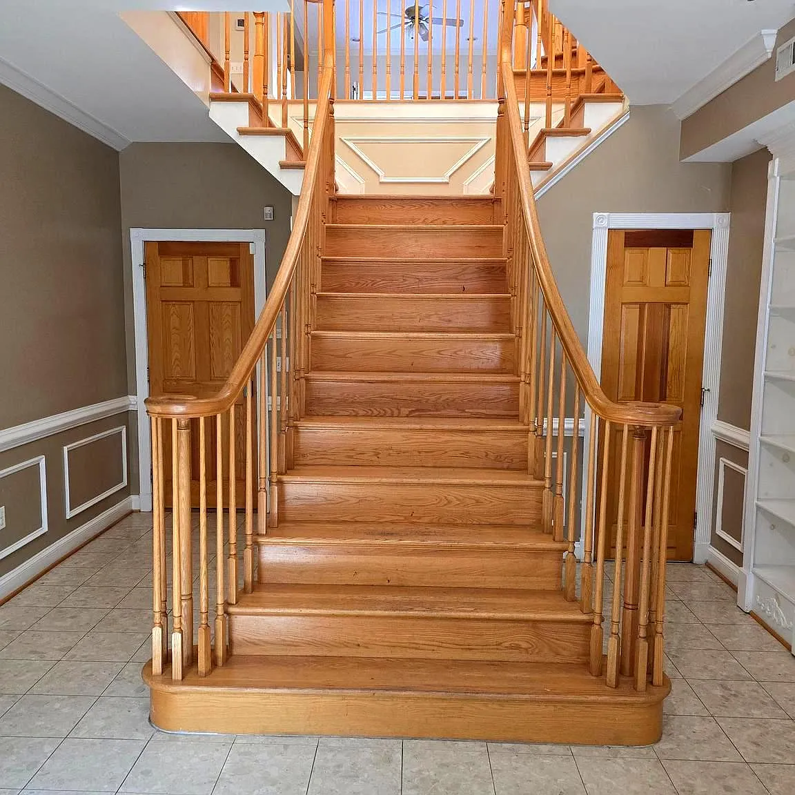 2 bed, 2.5 bath, 1975 sqft, $3,500 — Photo 2