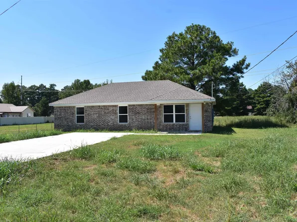 105 Olyvia Cir, Searcy, AR 72143
