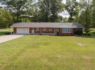 1992 Kelch Rd, Russia, OH 45363