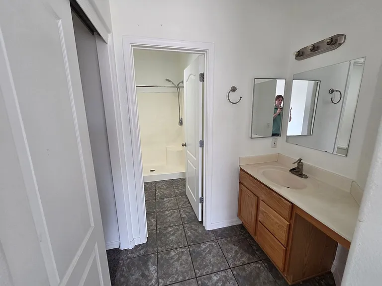 1406 W Emerald Ave #115 — Photo 12