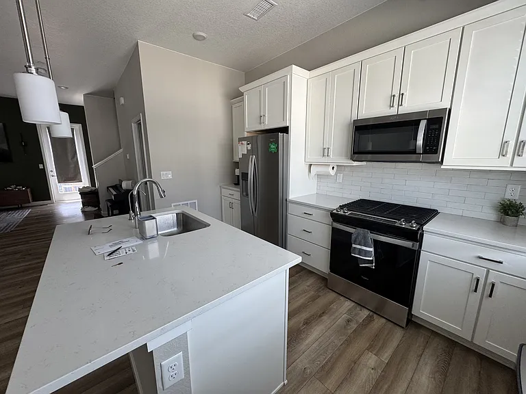 1566 W 67th Dr — Photo 8