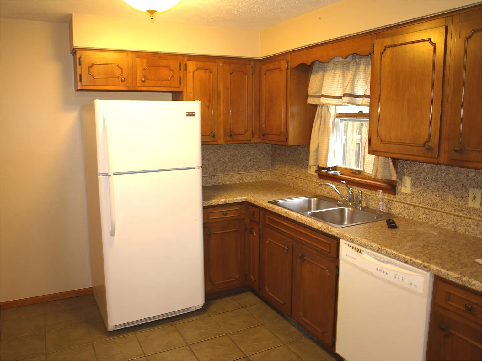 Carlyle Duplex - 2 — Photo 4