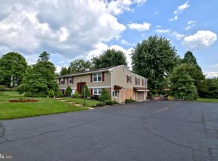 13 Wartman Rd, Collegeville, PA 19426