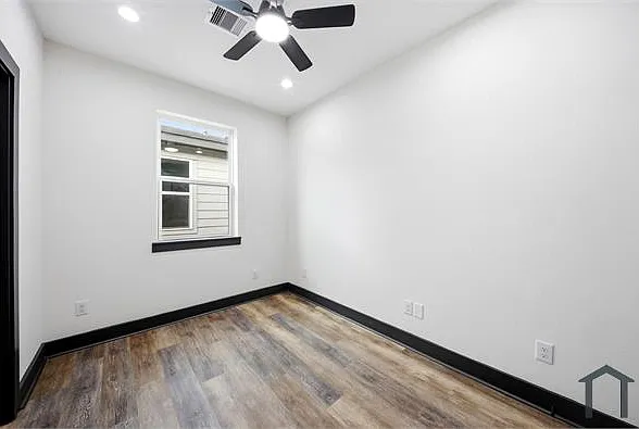 7818 Hanfro Ln #D — Photo 35