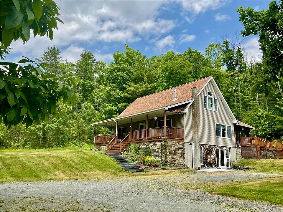 1st image of 118 Snowburg Rd