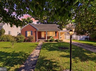 5 Lee St, Hanover, PA 17331