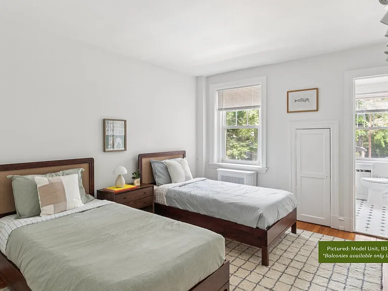 Greenwood Terrace — Photo 13