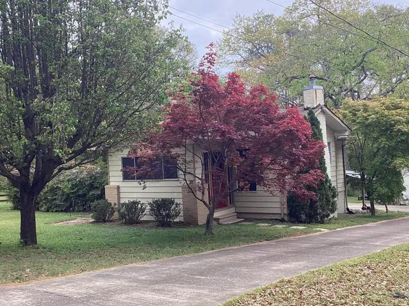 130 Forest Rd, Hueytown, AL 35023