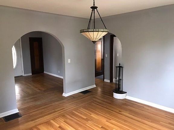 3rd image of 5114 Leona Dr
