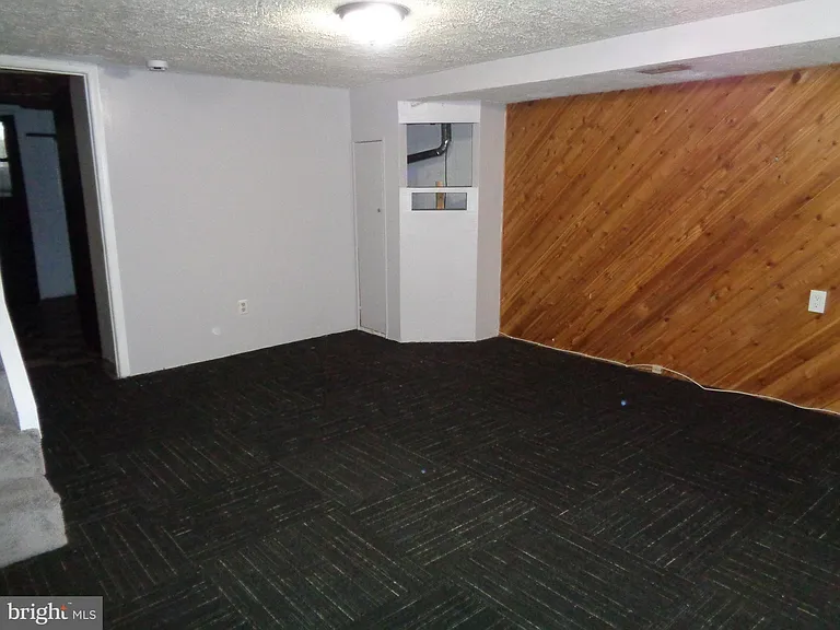 2245 Graythorn Rd — Photo 28
