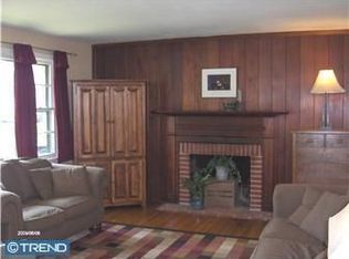 625 Fairview Rd, Swarthmore, PA 19081