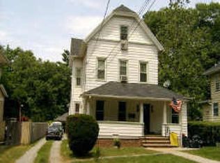 232 W 5th Ave, Roselle, NJ 07203