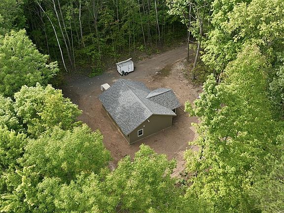 3rd image of 6040N Robin Lane