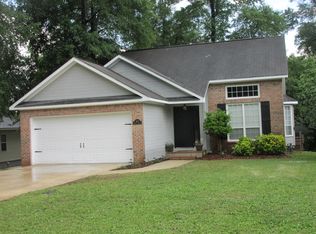 305 Spring Creek Dr, Perry, GA 31069