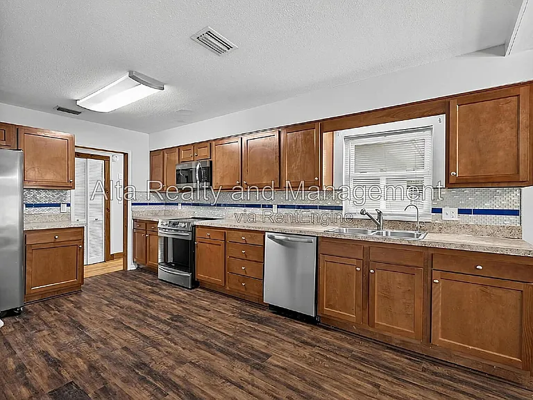 4603 Jammes Rd — Photo 15