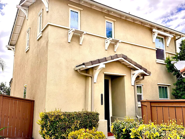 2130 Dune Evening Dr — Photo 2