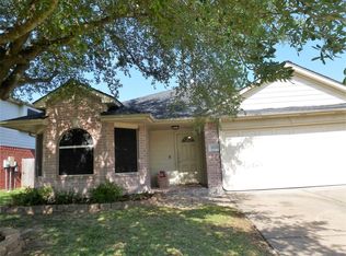3621 Choctaw Dr, La Porte, TX 77571