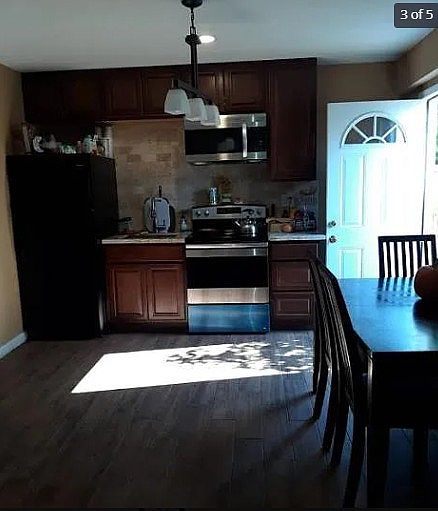 1st image of 4210 Helm Ct
