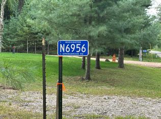 N6956 Springbrook Rd, Cecil, WI 54111