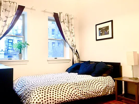 Rented by Oxford Property Group | media 16