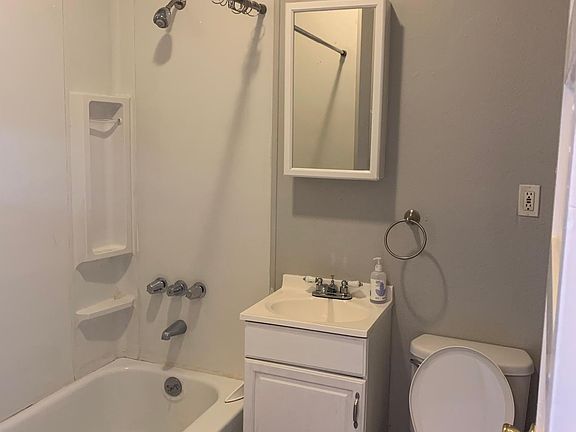 5th image of 1004 Earnest S Brazill St APT 11