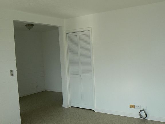 2nd image of 131 Kukuau St Unit 103