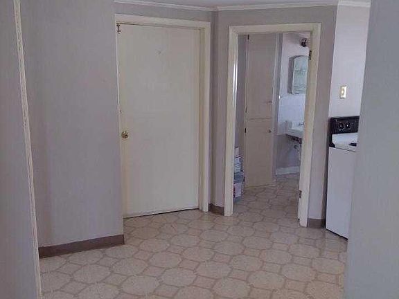 5th image of 132 N Gamble St #C