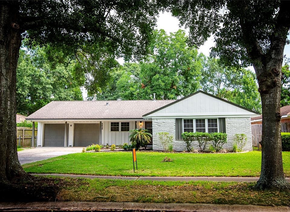 1st image of 5426 Stillbrooke Dr
