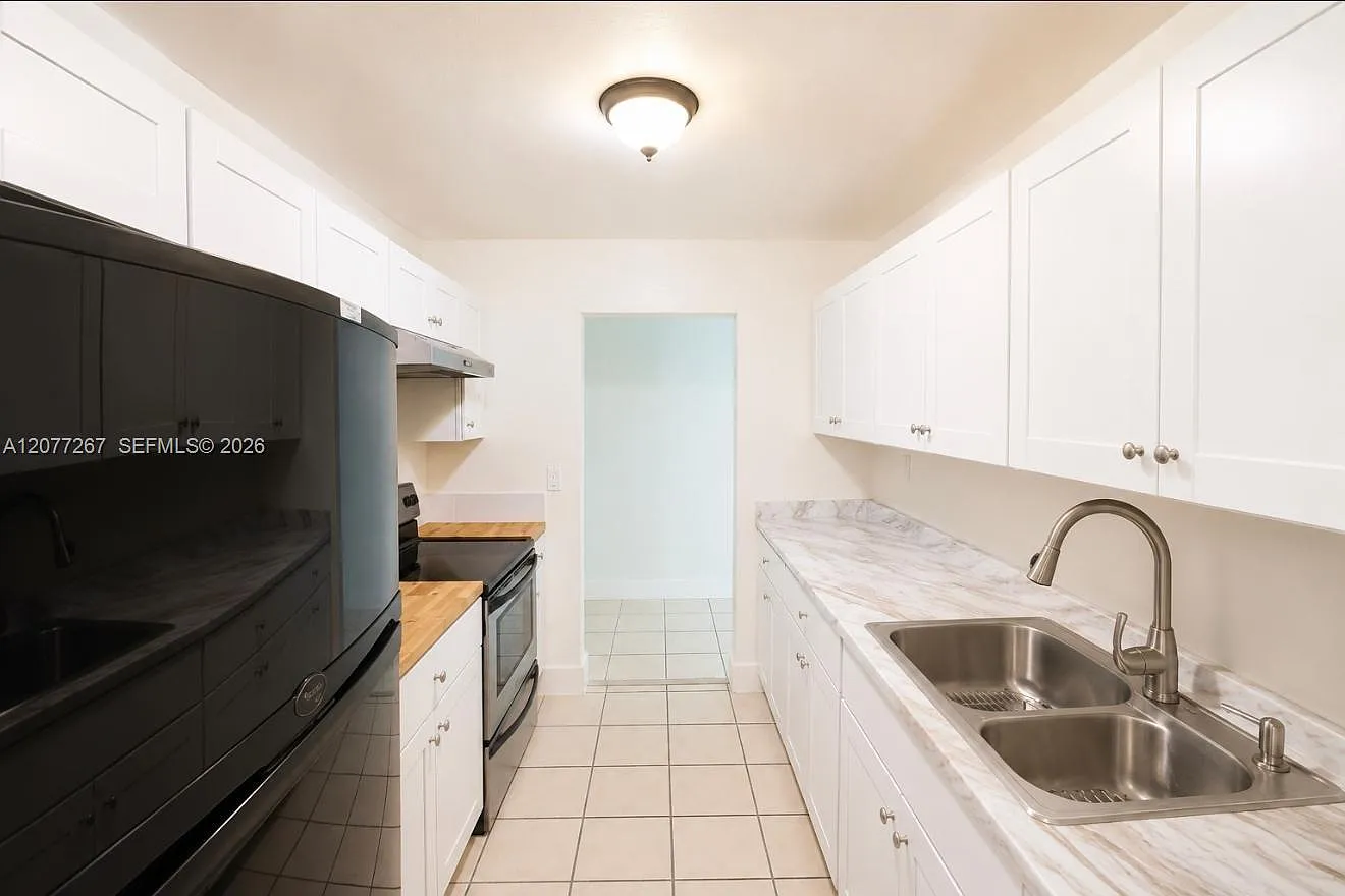 Vista Townhouse Sec A — Photo 1