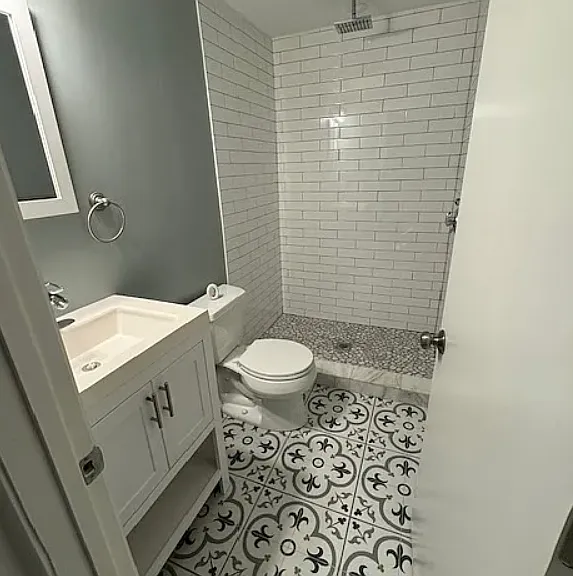 104 Princeton St #1B — Photo 4