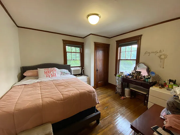 297 Belgrade Ave #6 — Photo 11