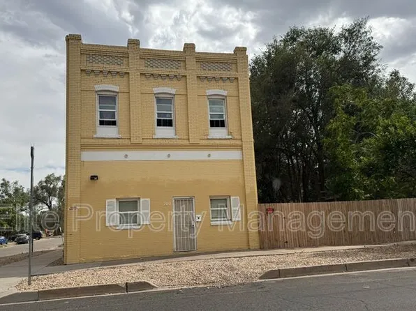 200 W Arroyo Ave APT B, Pueblo, CO 81004