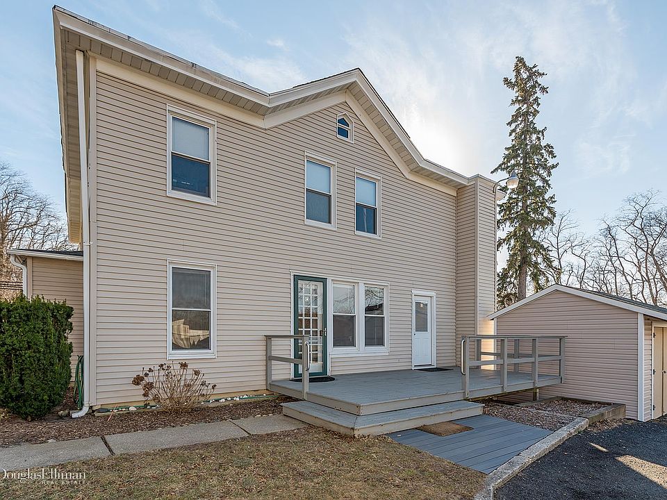1st image of 12885 Sound Ave