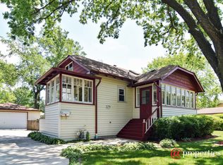 379 N Howard Ave, Elmhurst, IL