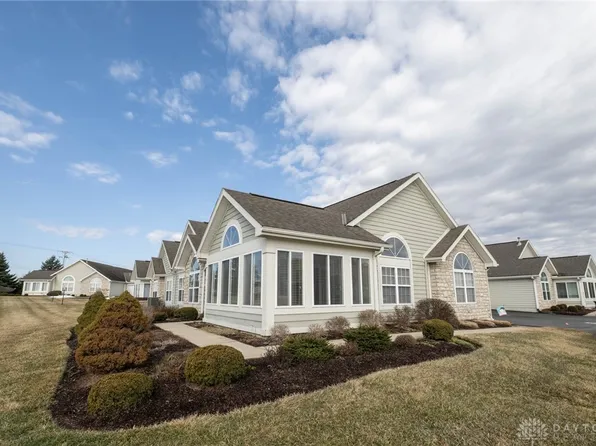 5167 Crescent Ridge Dr, Clayton, OH 45315