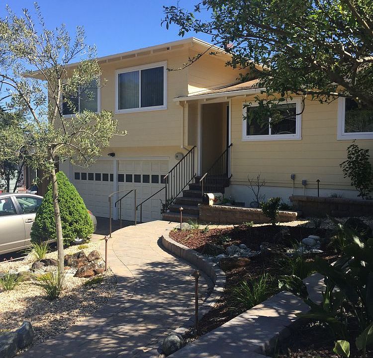1st image of 2111 Valleywood Dr