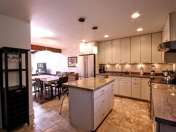 Large modern kitchen