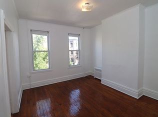203 N Henry St #2, Brooklyn, NY 11222