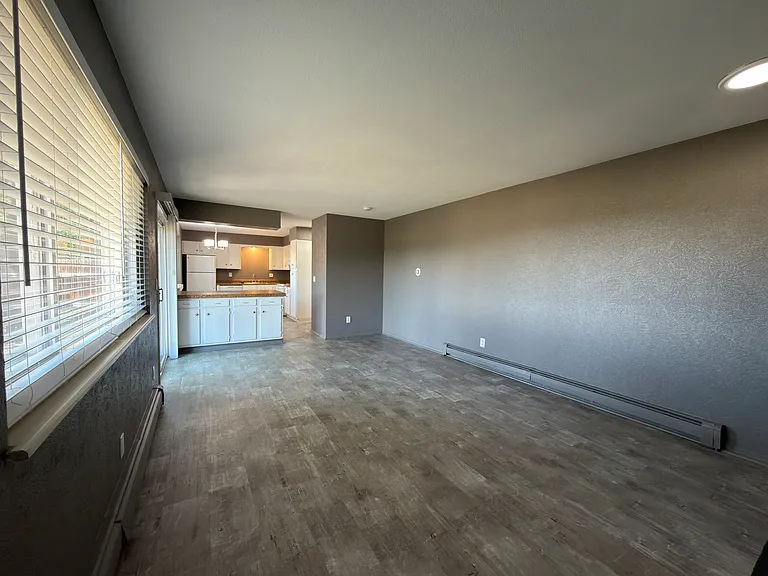 5740 W Virginia Ave — Photo 8