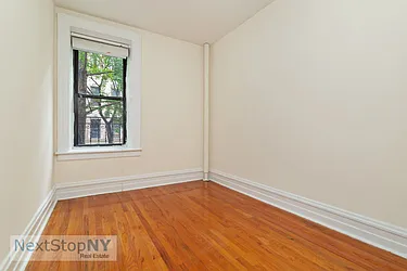 Rented by NextStopNY