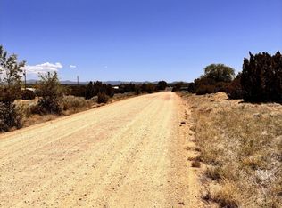 107 Crest Ln, Concho, AZ 85924