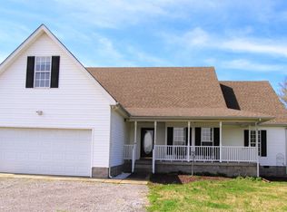 859 Longview Rd, Shelbyville, TN 37160