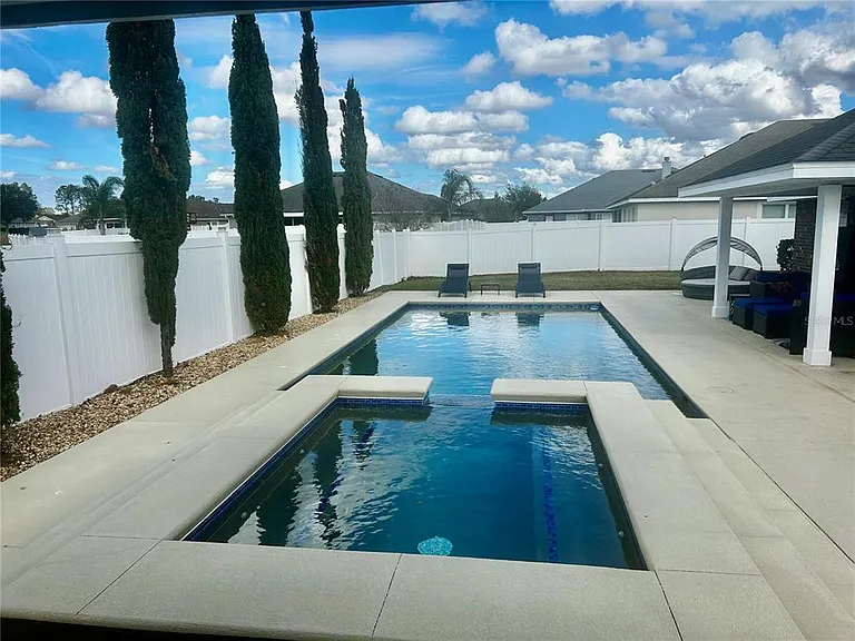 6248 SW 48th Ave — Photo 4