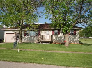 505 N Dubuque St, Albion, IA 50005