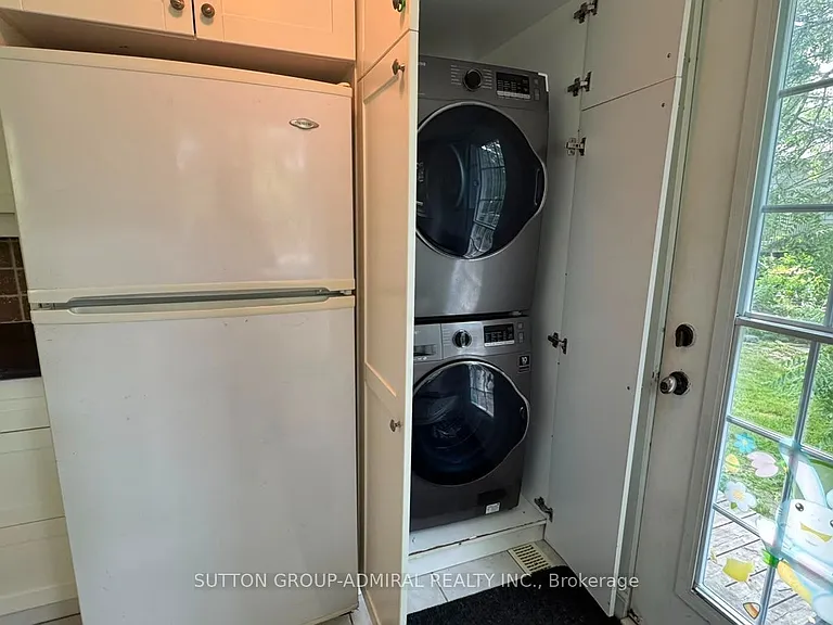 741 Gorham St — Photo 10