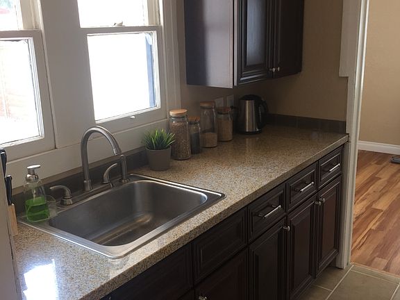 Kitchen w/ Stainless App